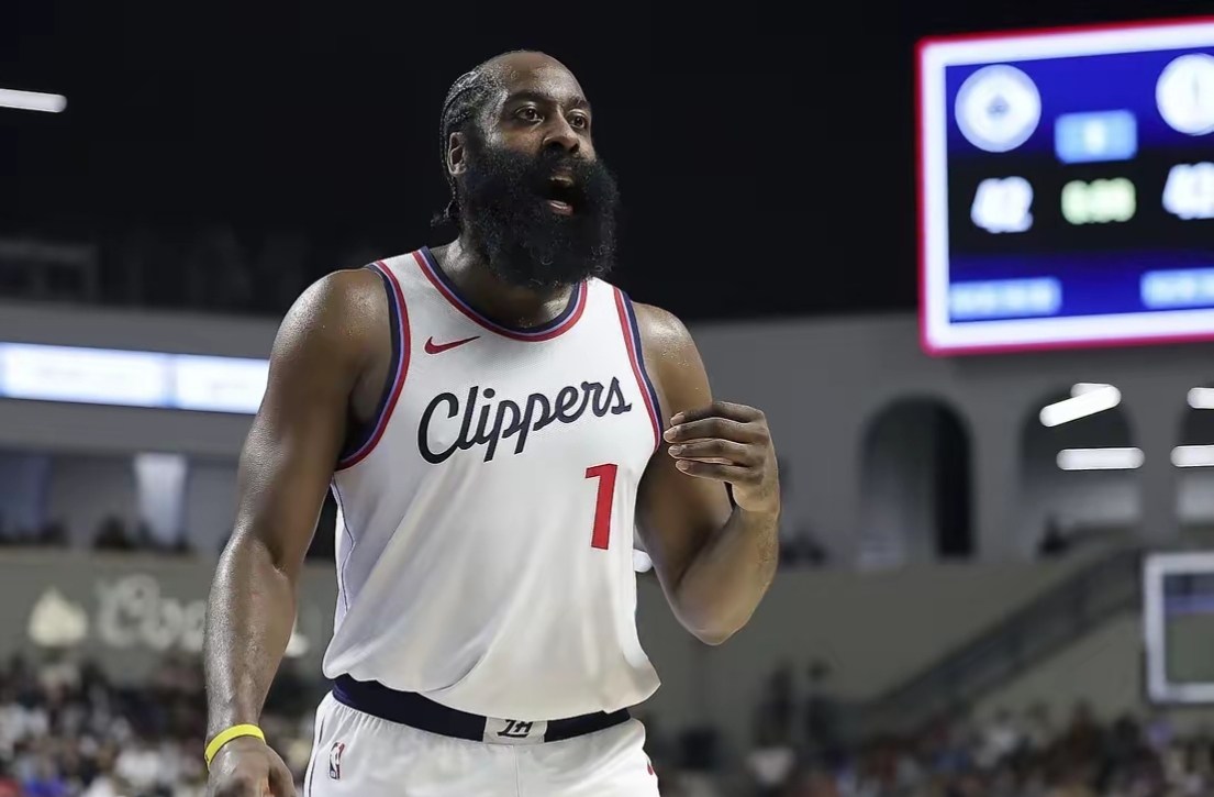 哈登官方宣布比赛规则变更新规，日本队引发争议！